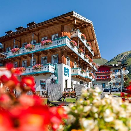 Scol Sporthotel Grossglockner Kals-am Großglockner エクステリア 写真