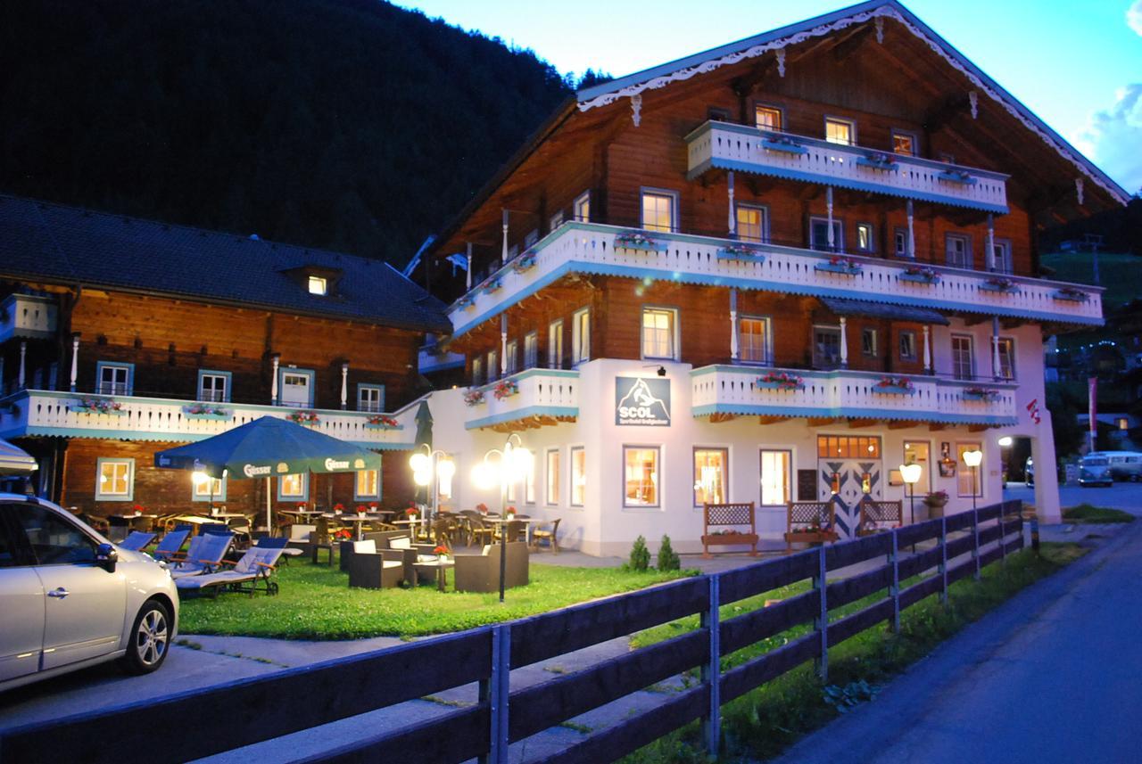Scol Sporthotel Grossglockner Kals-am Großglockner エクステリア 写真